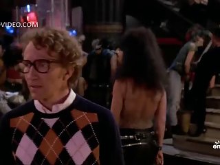 看着你的妹妹